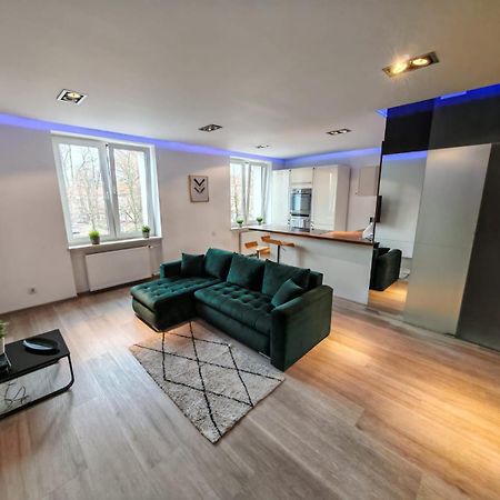 Nowoczesny Apartament III Al. Nmp Częstochowa Eksteriør billede
